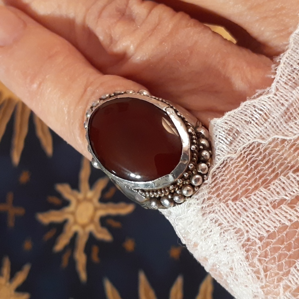 ESTATE  Ring - Vtg.             .925 STERLING SILVER